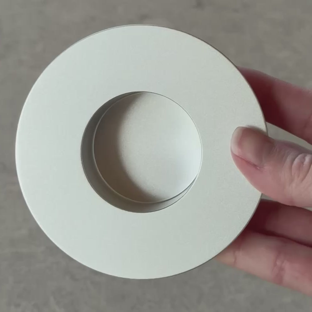 Edge Candle Holder